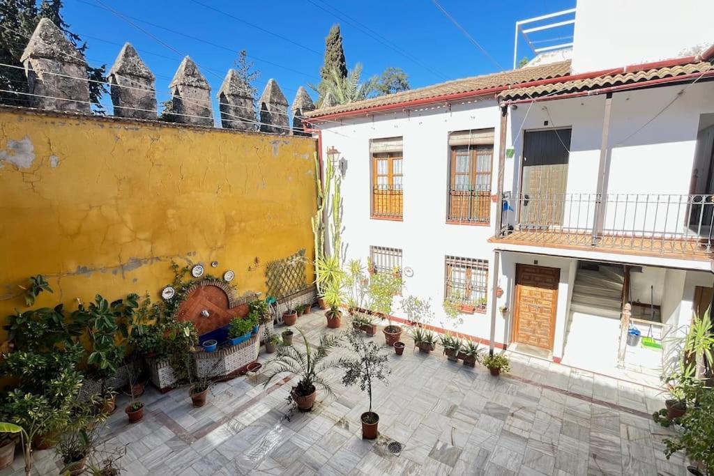 El Patio De Wallada Apartment *
